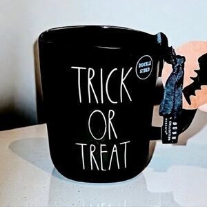 NEW Rae Dunn TRICK OR TREAT Black Double-Sided Halloween Mug.